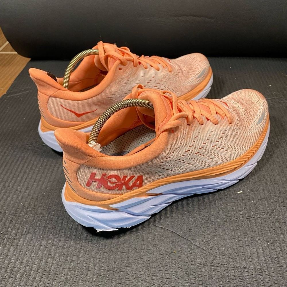 HOKA ONE ONE CLIFTON 8 - Women’s Running Shoes - SIZE 9B - Picture 4 of 11